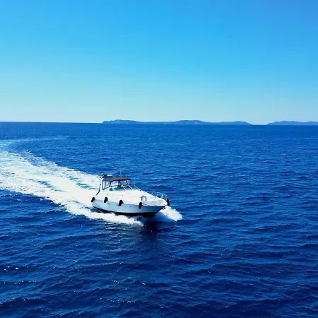 Cris Craft 380 Cont Boat *