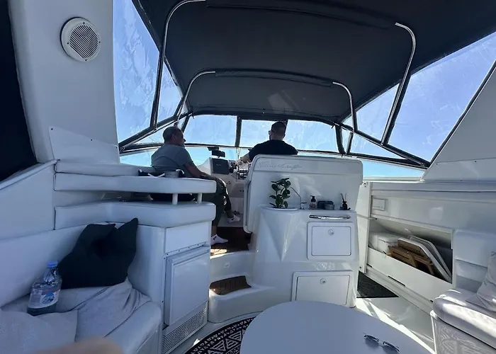 Πλωτό κατάλυμα Cris Craft 380 Cont Boat *