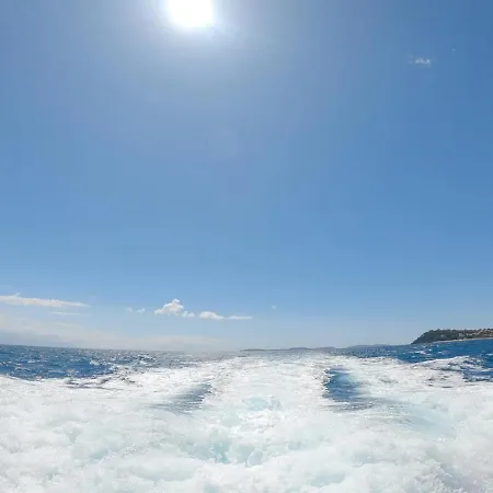 بوتيل Cris Craft 380 Cont Boat